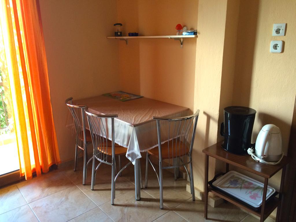 Kostas House Daire Gerakini Oda fotoğraf